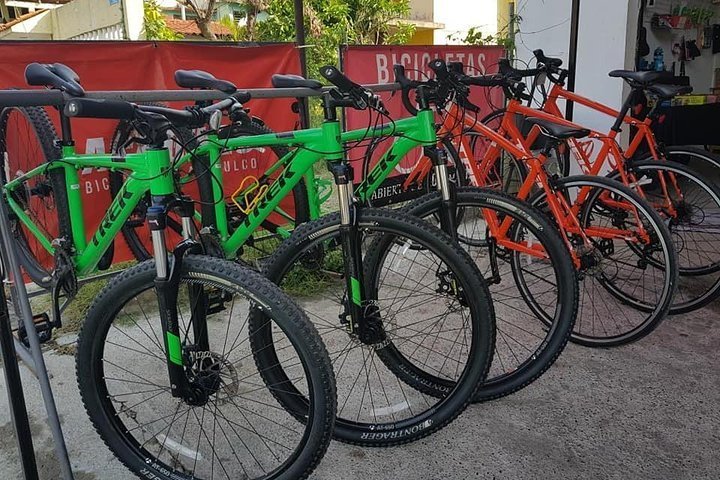 2024 Bicycle rental (Acapulco) provided by BICICLETAS ACAPULCO