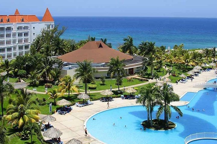 2023 Grand Bahia Principe Hotel Airport Transfer - Reserve Now