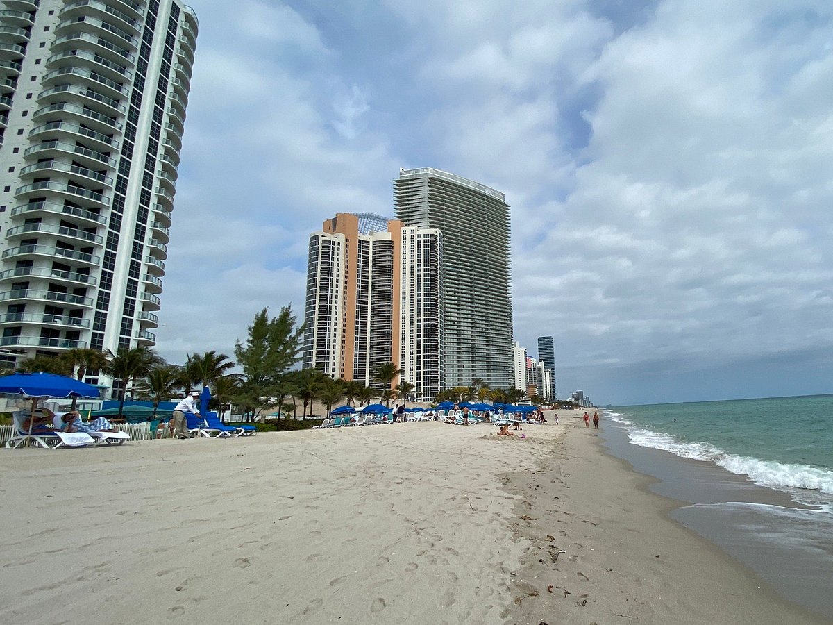 Sunny Isles Beach, США. Поиск отелей и жилья