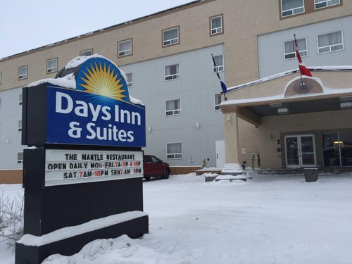 NOVA INN YELLOWKNIFE - Updated 2024 Prices & Hotel Reviews (Northwest ...