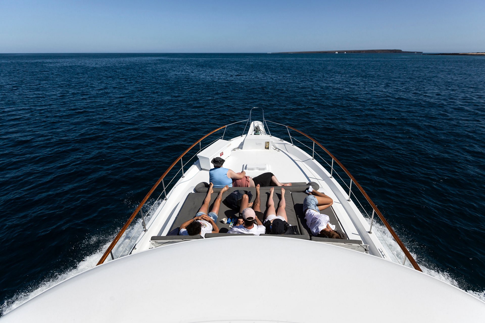 sea finch yacht galapagos