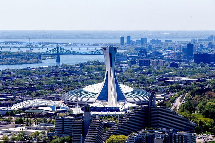 visite tour olympique montreal