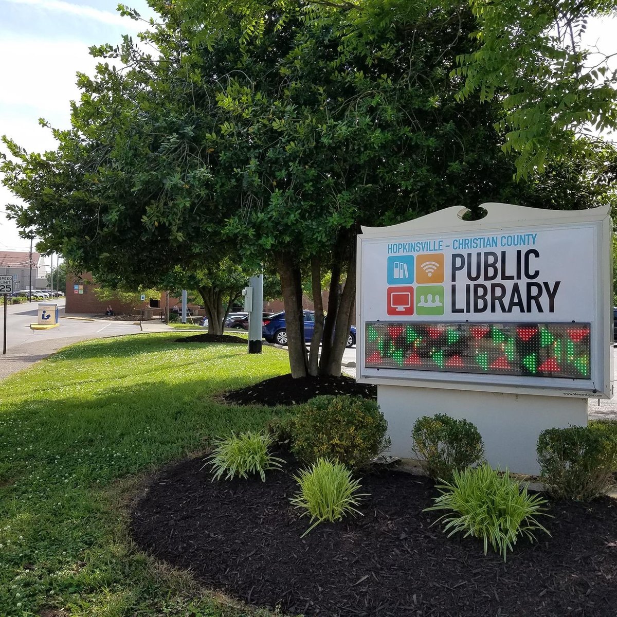 Hopkinsville-Christian County Public Library (KY): Hours, Address ...