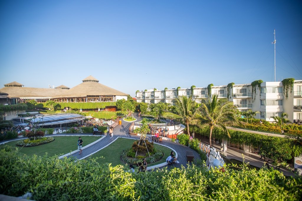 Beachwalk Shopping Center (Kuta) - All You Need to Know BEFORE You Go