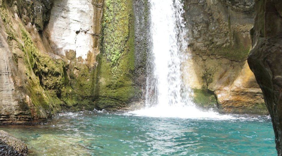 Sapadere Canyon Tour   Sapadere Canyon in Alanya is 45.1 km away from the city center and the journey takes about 59 minutes.  The road to Sapadere Canyon has at least as impressive and beautiful views as the canyon itself.  On the way to Sapadere Canyon, you feel that you are traveling to the heart of the Taurus Mountains.  This makes your journey from being boring.