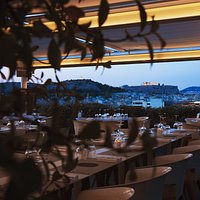 Hytra Restaurant & Bar
Athens, Greece
www.hytra.gr
Athens Fine Dining