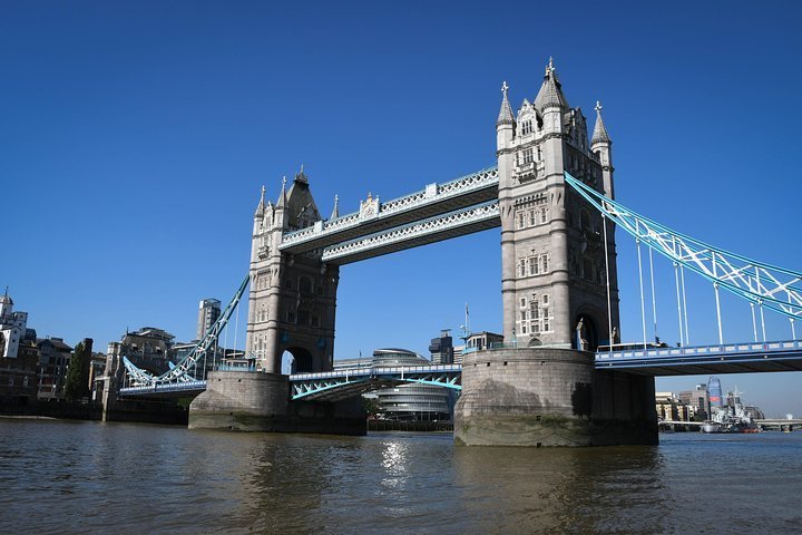 2024 Explore Tower Bridge & London's Best Landmarks Tour