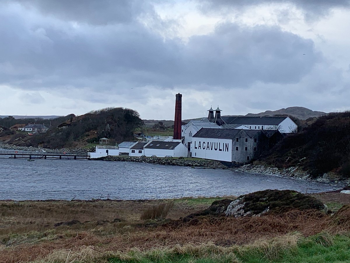 islay whisky tours & bowmore taxi service