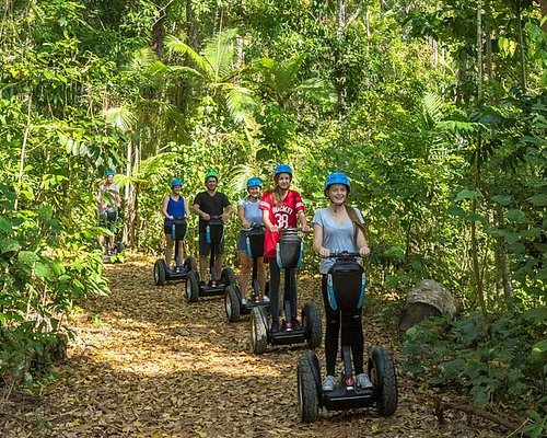 tours in airlie beach
