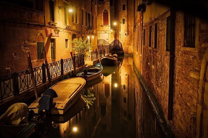 ghost tour in venice