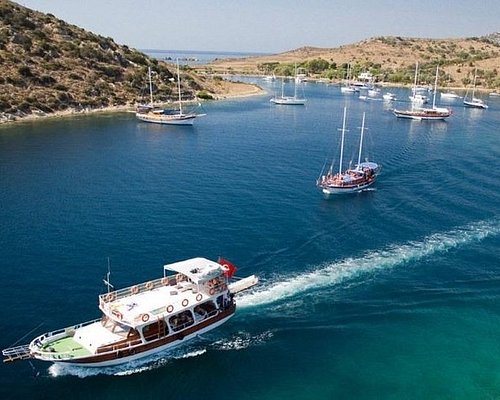 kusadasi yacht tour