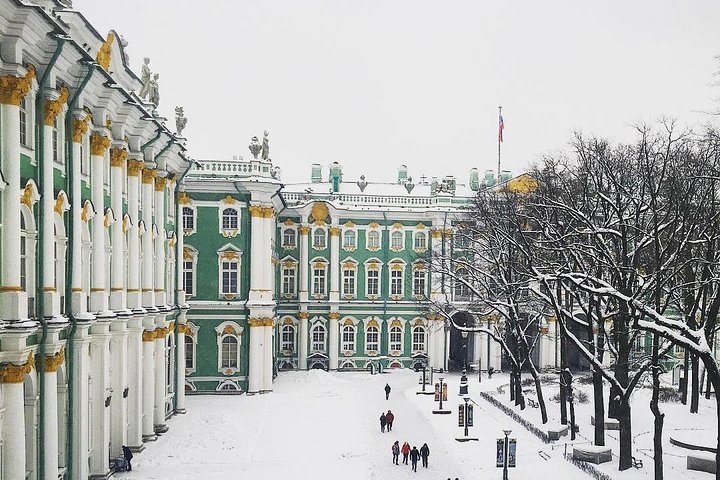 Day Trip to St Petersburg by Train visiting Hermitage & Faberge 2022 - Moscow - 