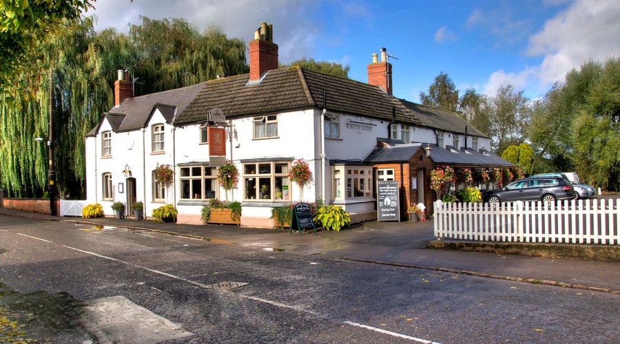 Pub in the Summer

