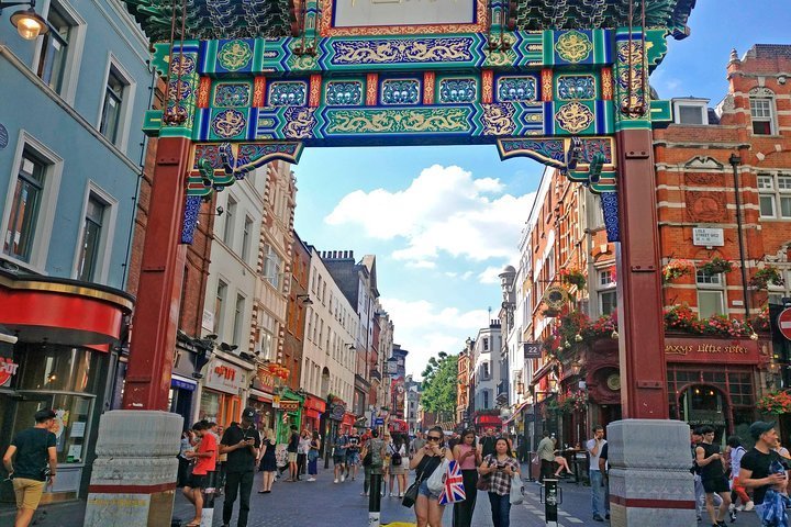 2024 London Explore Chinatown Inside Out Tour   Caption 