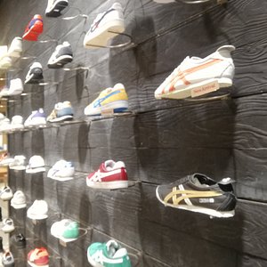 Onitsuka Tiger Store, Osaka – Japan