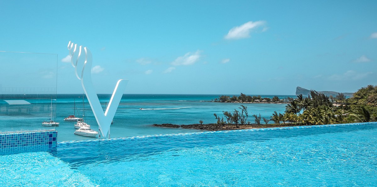Ocean V Hotel, hotel in Mauritius