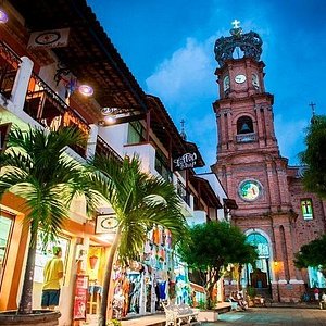 Parroquia de Nuestra Señora de Guadalupe, Puerto Vallarta Parroquia de Nuestra Señora de Guadalupe, Puerto Vallarta