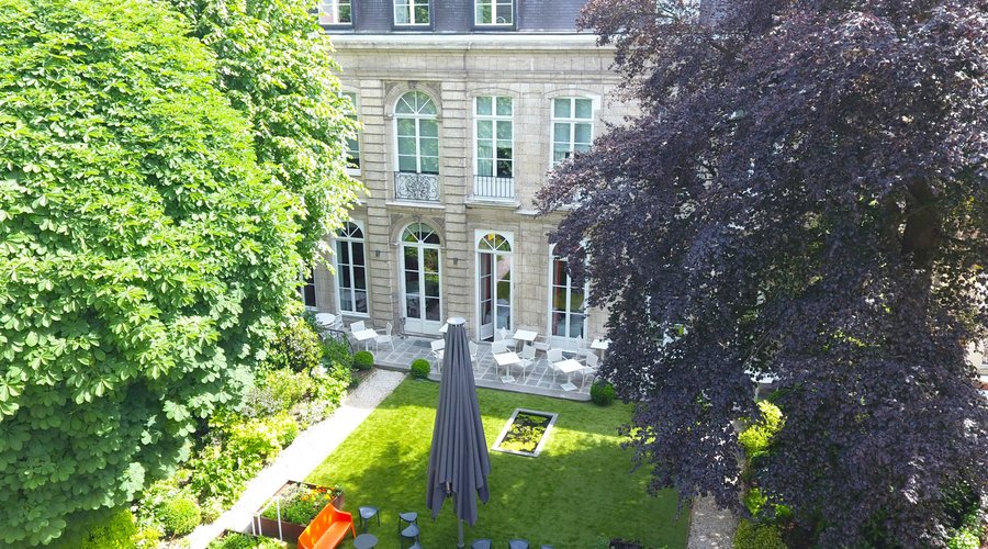 La Table - Hôtel Clarance image 3 - Full view