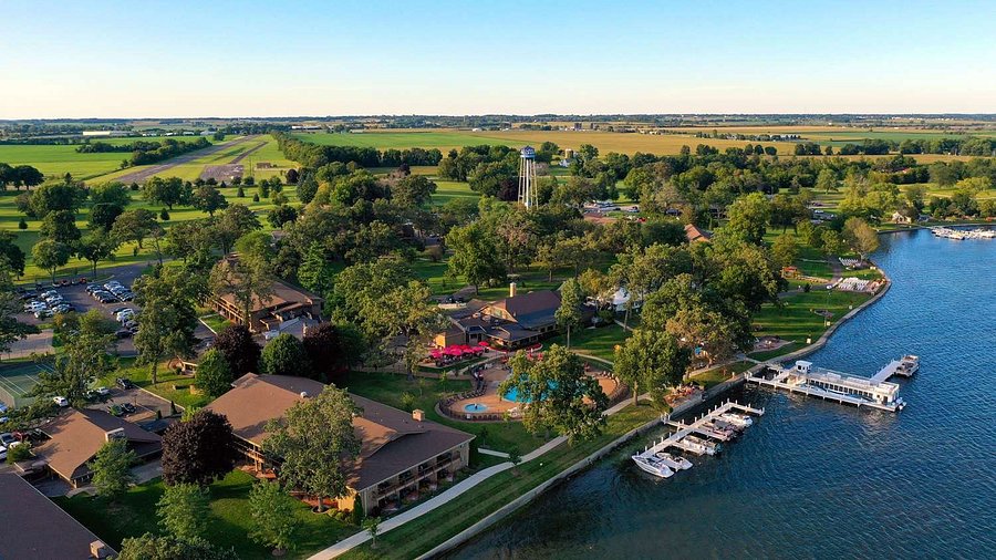 LAKE LAWN RESORT 108 (̶1̶2̶1̶) Updated 2021 Prices & Hotel Reviews