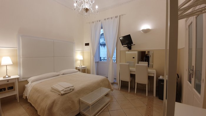 BED & BREAKFAST DIANA - Prices & B&B Reviews (Syracuse, Italy)