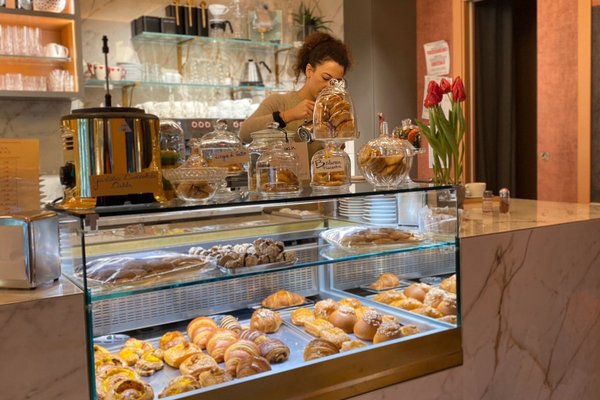 GIOVI'S CAFFE', Piacenza - Restaurant Reviews, Photos & Phone Number -  Tripadvisor