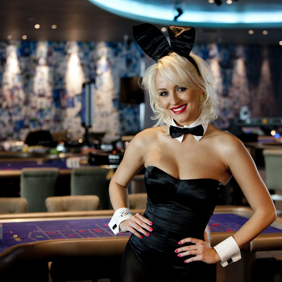 Ex-playboy girl agent close to buying Romanian club