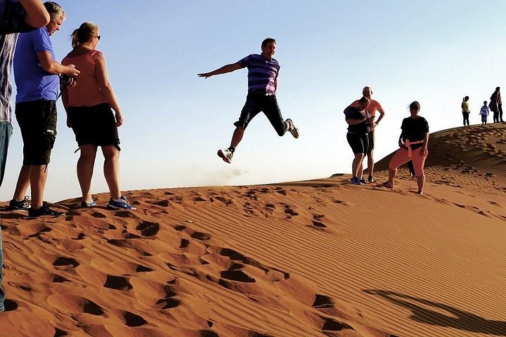 Discover the dunes - Visit Saudi Official Website