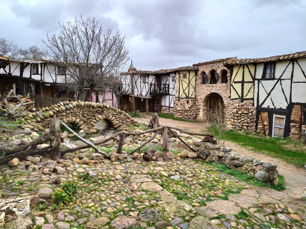 TERRITORIO ARTLANZA (Quintanilla del Agua) - 2023 Qué saber antes de ir - Lo más comentado por la gente - Tripadvisor TERRITORIO ARTLANZA (Quintanilla del Agua) - 2023 Qué saber antes de ir - Lo más comentado por la gente - Tripadvisor
