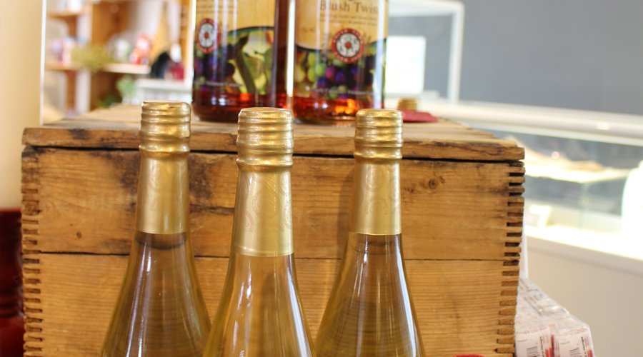 The Cider Keg’s Sparkling Apple Cider is a quality product from start to finish!
 
The Cider Keg is family run business nestled in the heart of Norfolk County near Vittoria, Ontario. Our business consists of 100’s of acres of orchard and farm land which surround our farm market and cider mill. A beverage every member of your family can enjoy because it is non-alcoholic. No artificial sugars are added to our ciders only the natural sugars found in the fruit. 