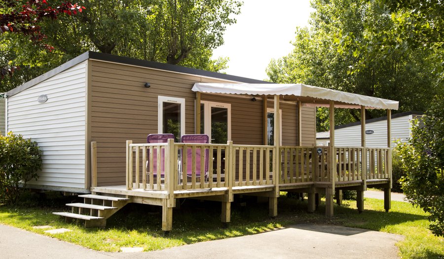 Mobil-home 4 personnes,2 chambres,2 salles de bain,pour un séjour tout confort!