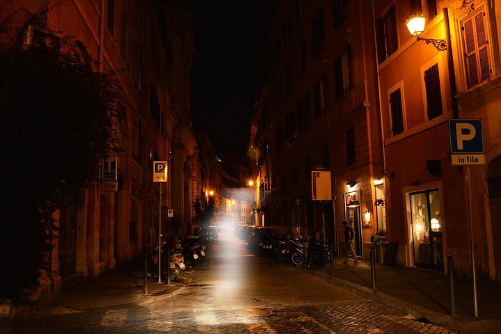 ghost tour rome italy