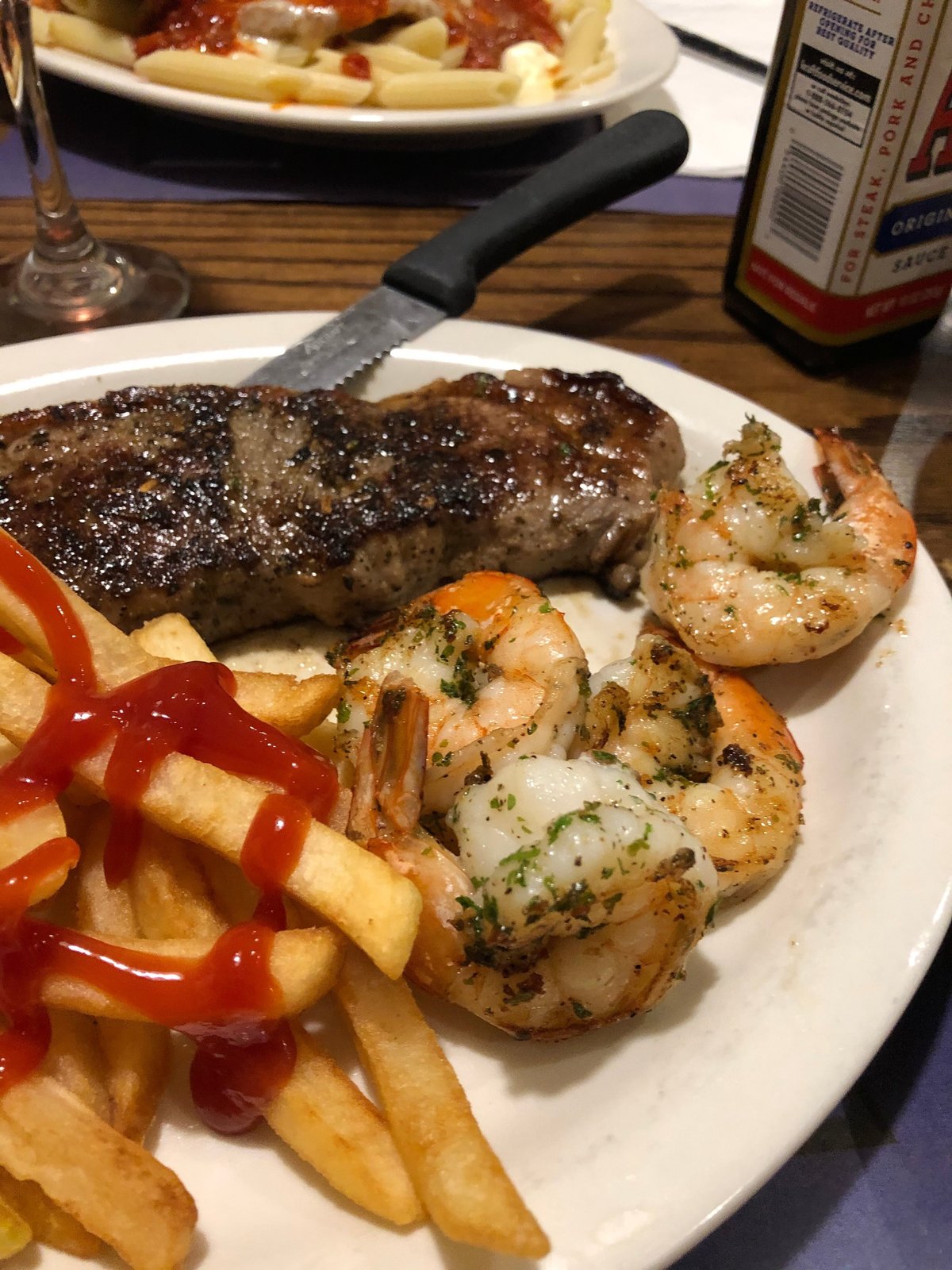 Fresh Food at a cozy bar - Review of Four Square Restaurant a, Braintree,  MA - Tripadvisor