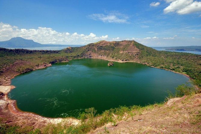 2024 Taal Day Tour: Taal Lake, Taal Volcano, and Taal Heritage Town