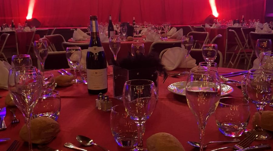 Dîner ou déjeuner spectacle 
