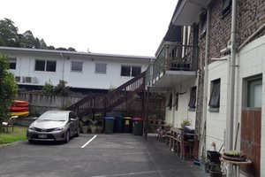 Room & Suite