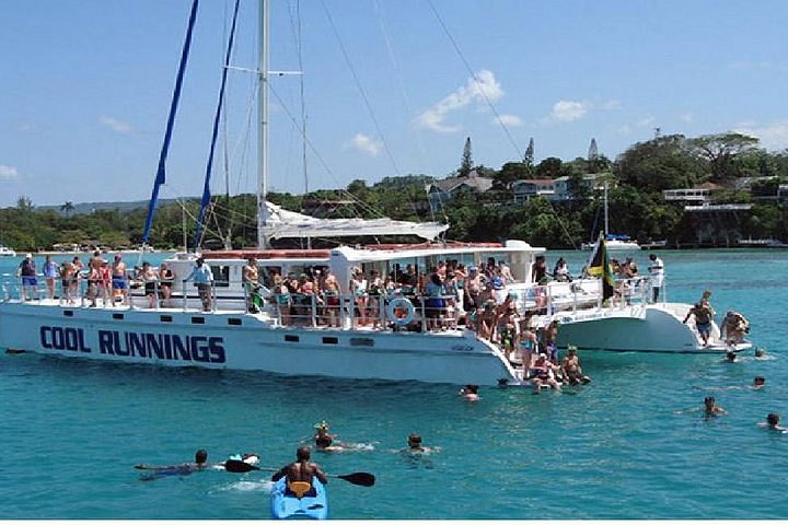 catamaran booze cruise puerto rico