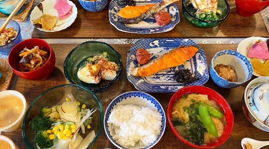 美しく美味しい朝食。