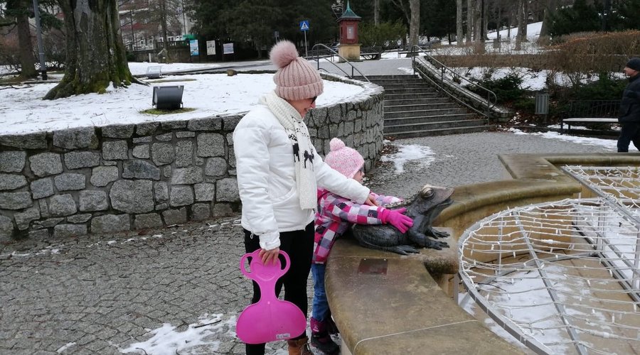 Ta jest chyba od bogactwa ;)