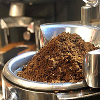 Daal Coffee Store