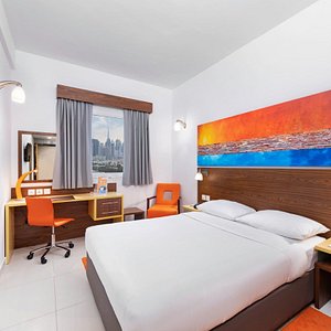 Double bedroom with Burj Khalifa view