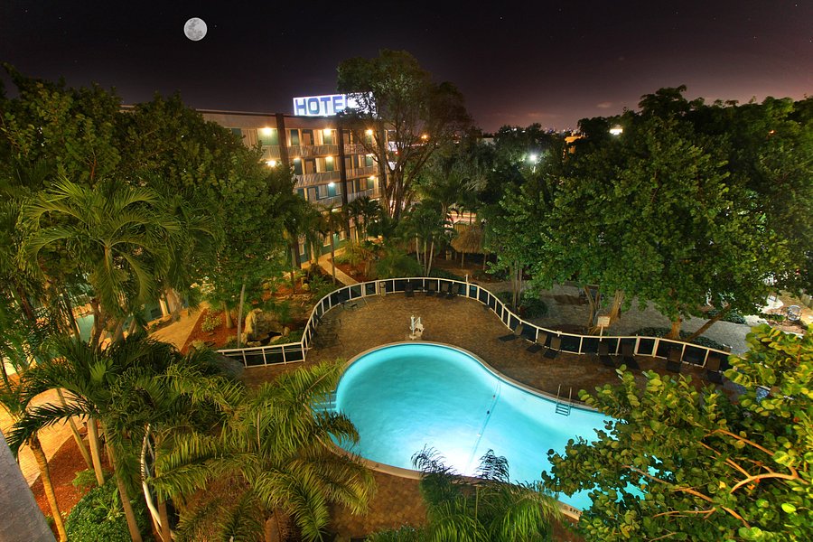 FORT LAUDERDALE GRAND HOTEL desde S/ 223 (FL) - opiniones y comentarios
