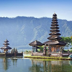 bali chinese tour guide