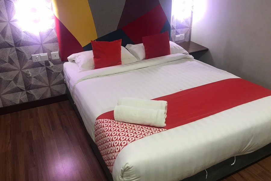 W HOTEL CEMERLANG $14 ($̶2̶5̶) - Prices & Reviews - Kota Bharu 