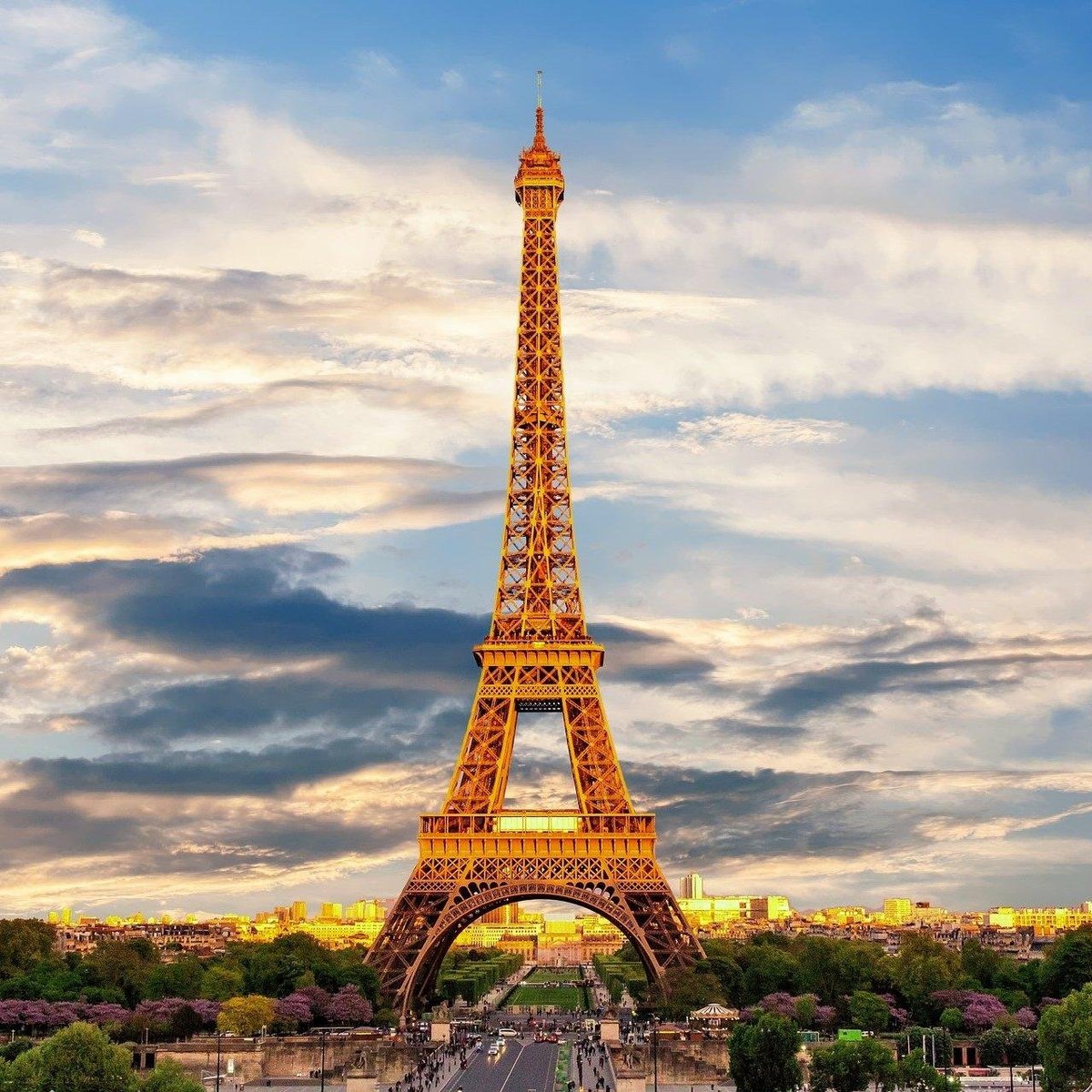 Apparently there is some big tower in Paris — Shane On The Go