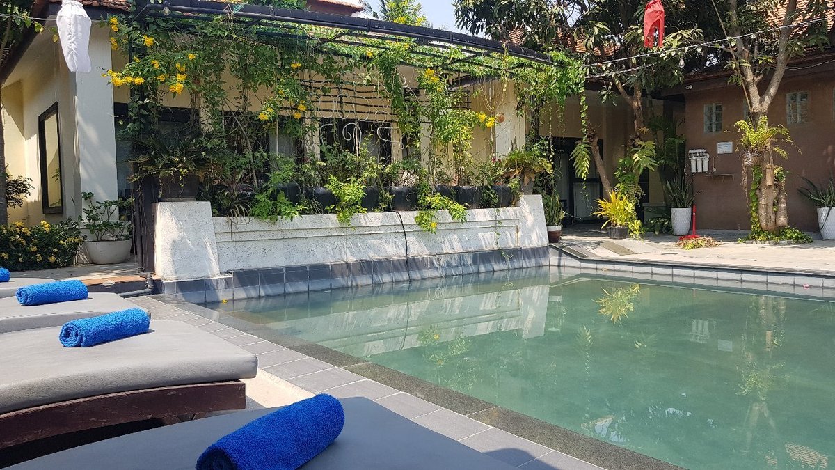 THE SANCTUARY VILLA $33 ($̶9̶5̶) - Prices & Hotel Reviews - Battambang ...