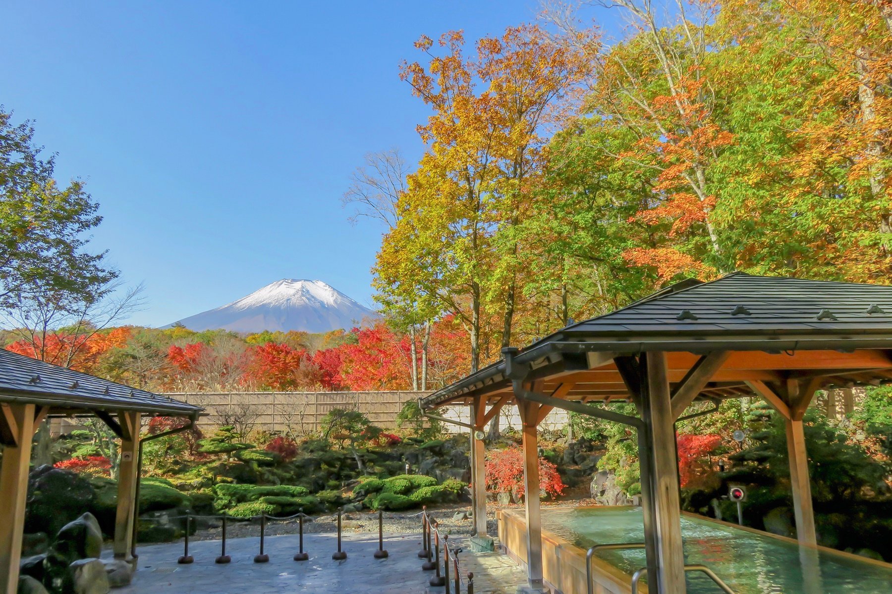 紅 安い 富士 の 湯 タオル