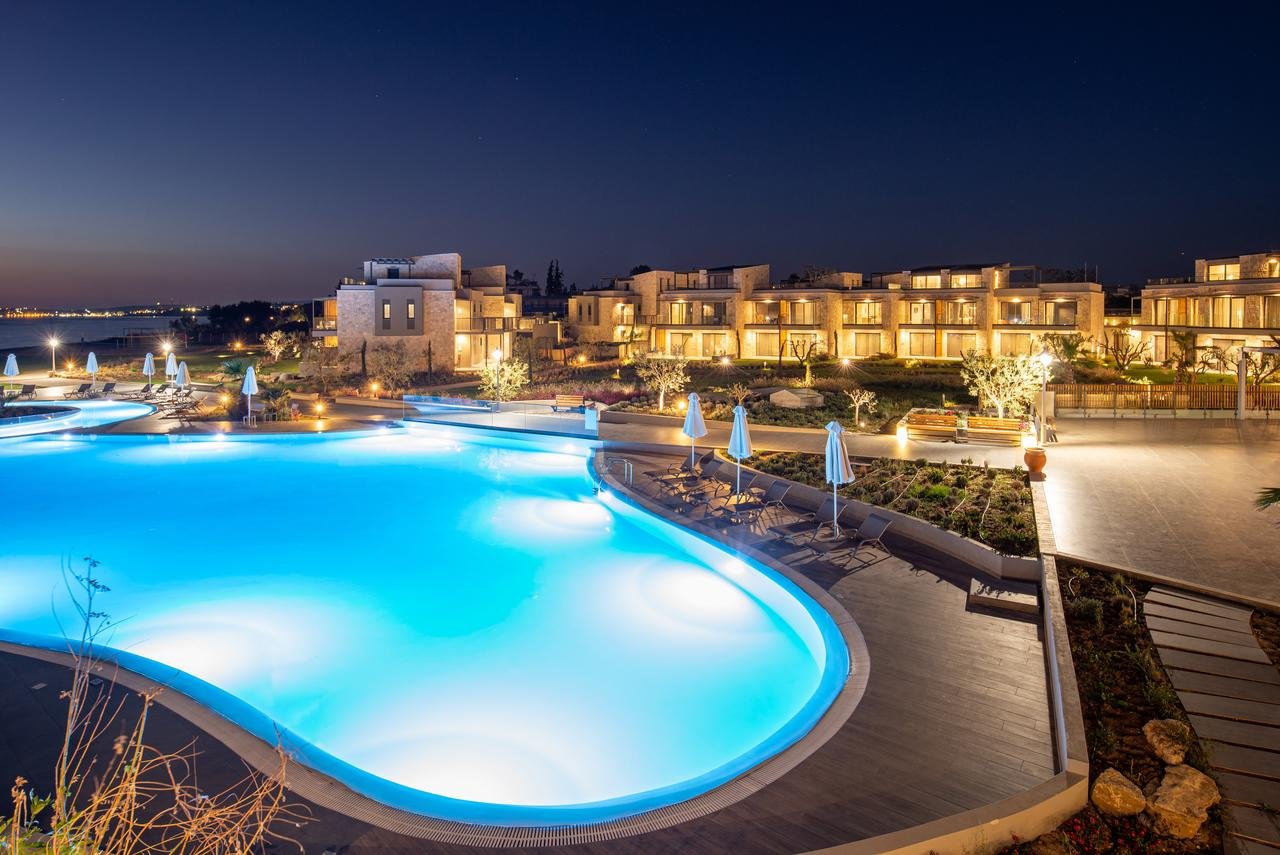 Hotel photo 2 of Portes Lithos Luxury Resort.