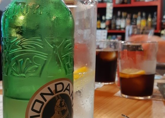 Pizzeria y Churrasqueria Monica