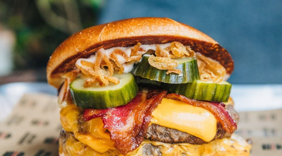 Burger at Grillen