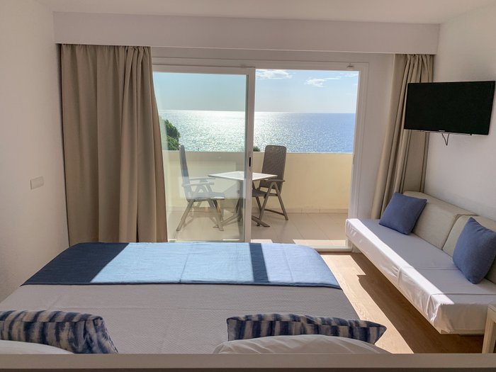 Imagen 24 de Blau Punta Reina Junior Suites